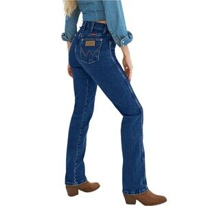 NWT‎ Wrangler cowboy cut slim fit natural rise jeans western 3 x 34